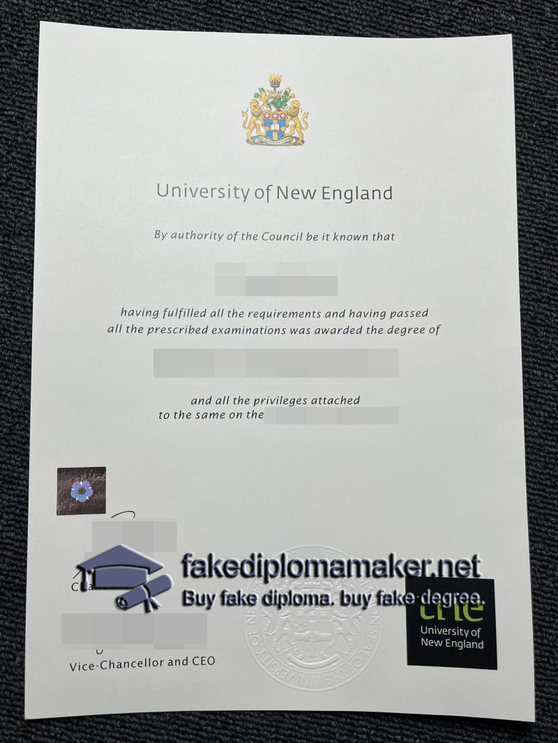 UNE degree